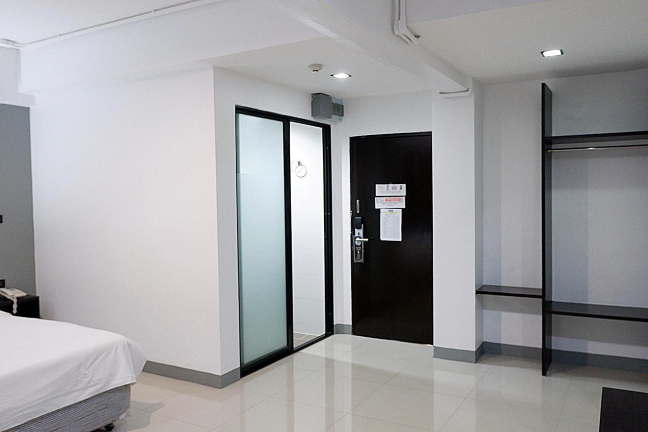 Izen Budget Hotel & Residence Rayong Ngoại thất bức ảnh