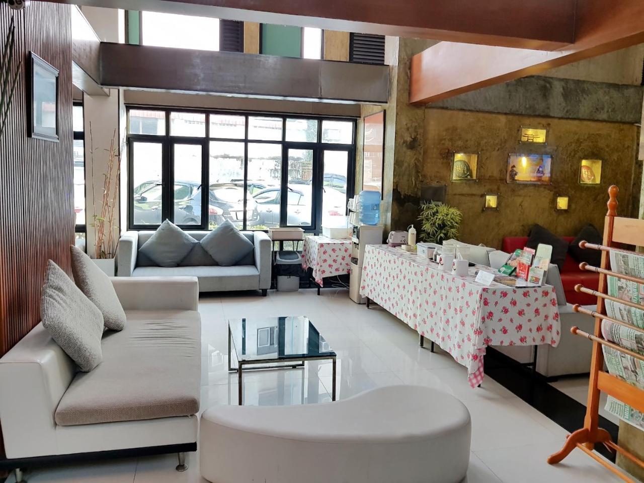 Izen Budget Hotel & Residence Rayong Ngoại thất bức ảnh