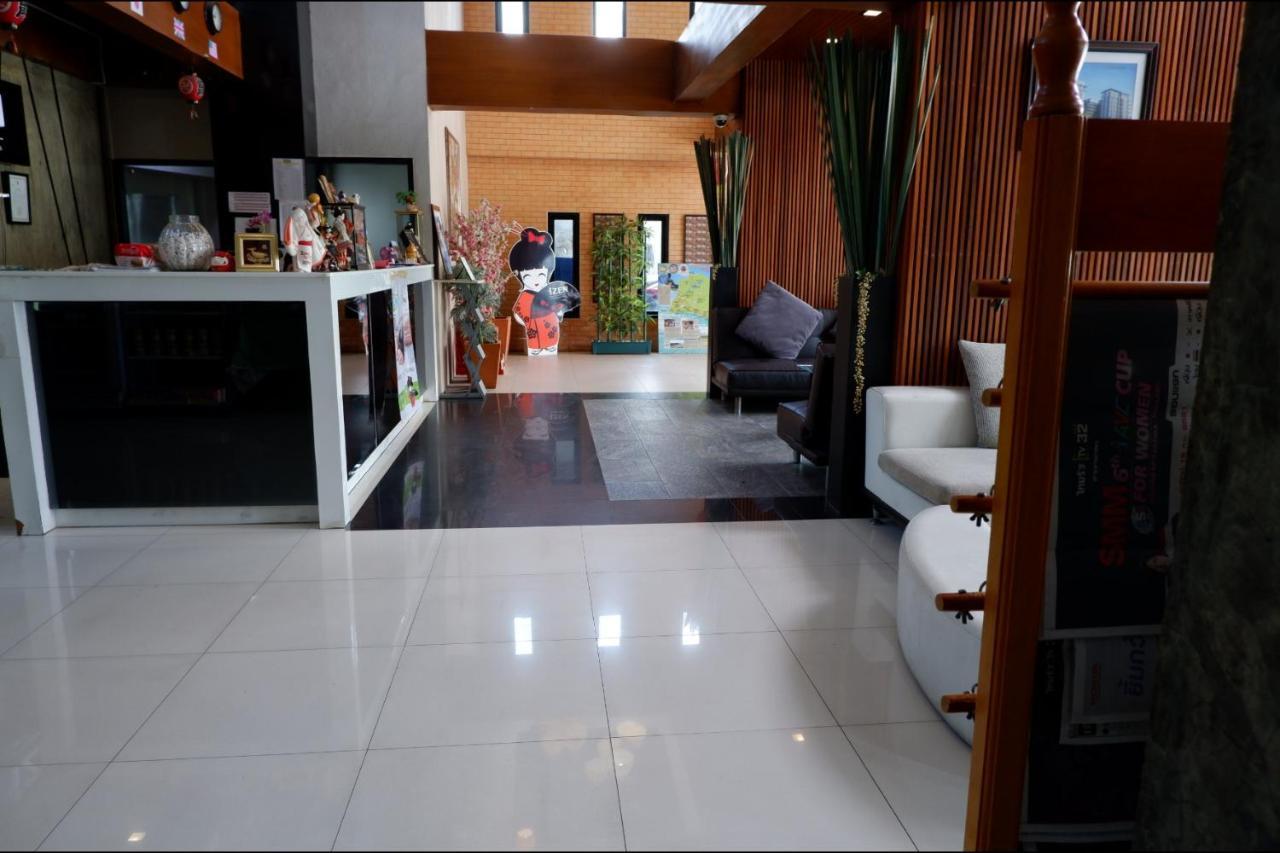 Izen Budget Hotel & Residence Rayong Ngoại thất bức ảnh